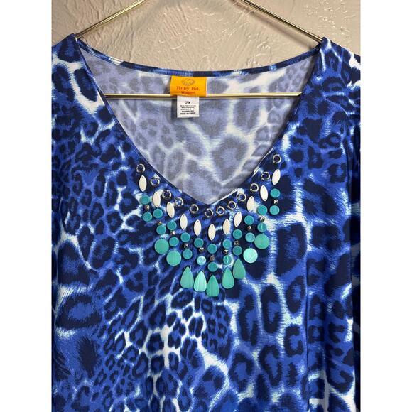 Ruby Rd Blue Print Tunic Blouse Animal Print Beaded Neckline Boho Artsy Size 2X - Picture 4 of 6